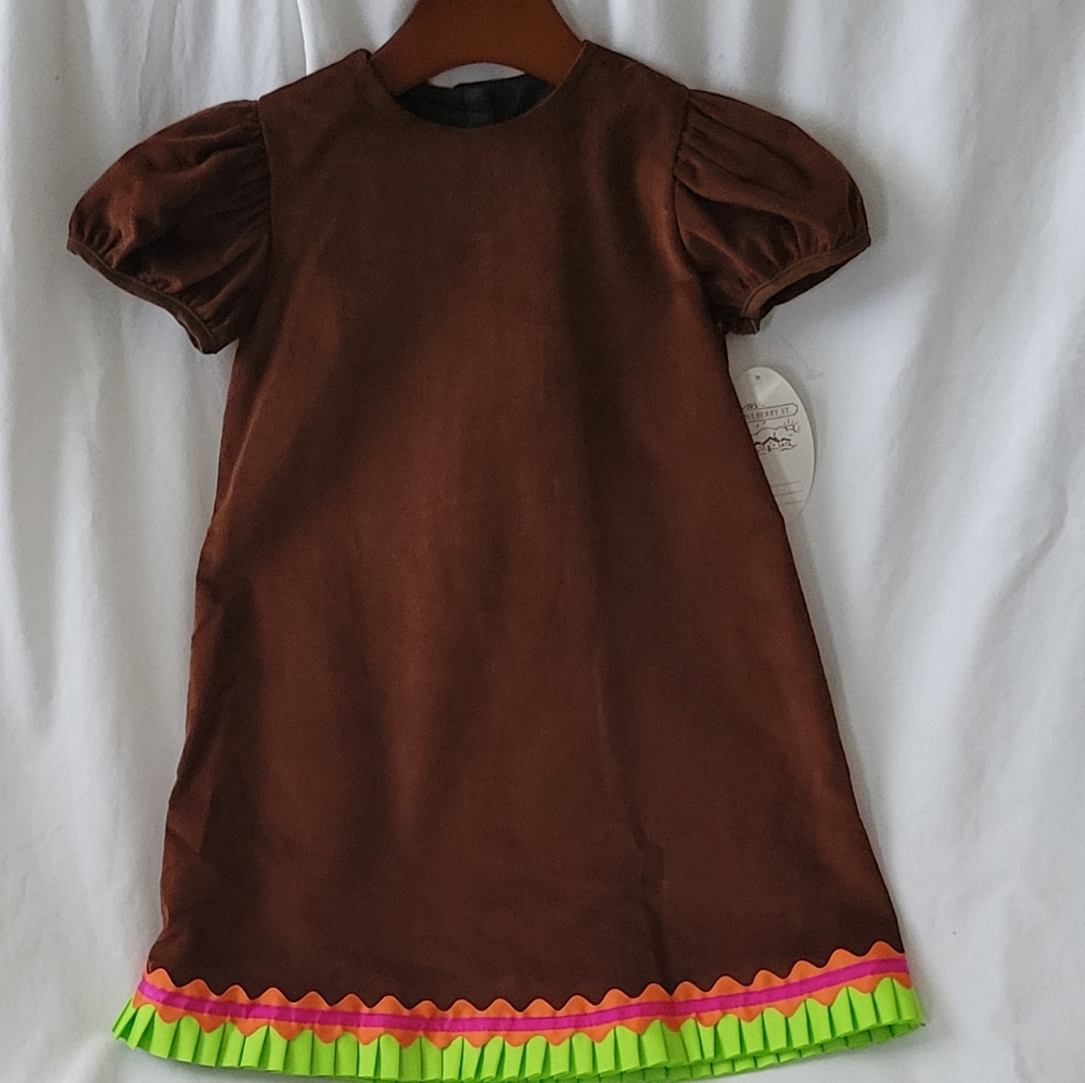 Mulberry St brown corduroy dress w/ ribbon sz 5